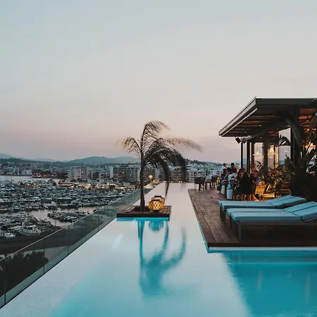 ホテル Aguas De Ibiza By Ncalma 5*