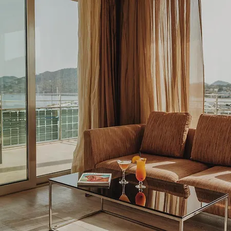Aguas De Ibiza Grand Luxe - Small Luxury Of The World מלון 5*