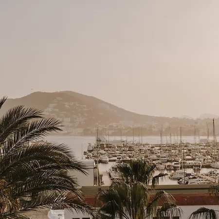 Aguas De Ibiza Grand Luxe - Small Luxury Of The World מלון 5*